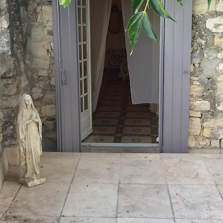 Casa de hóspedes Au Chateau *