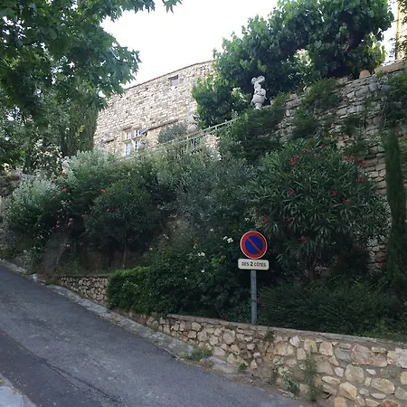 Au Chateau Boucoiran-et-Nozières